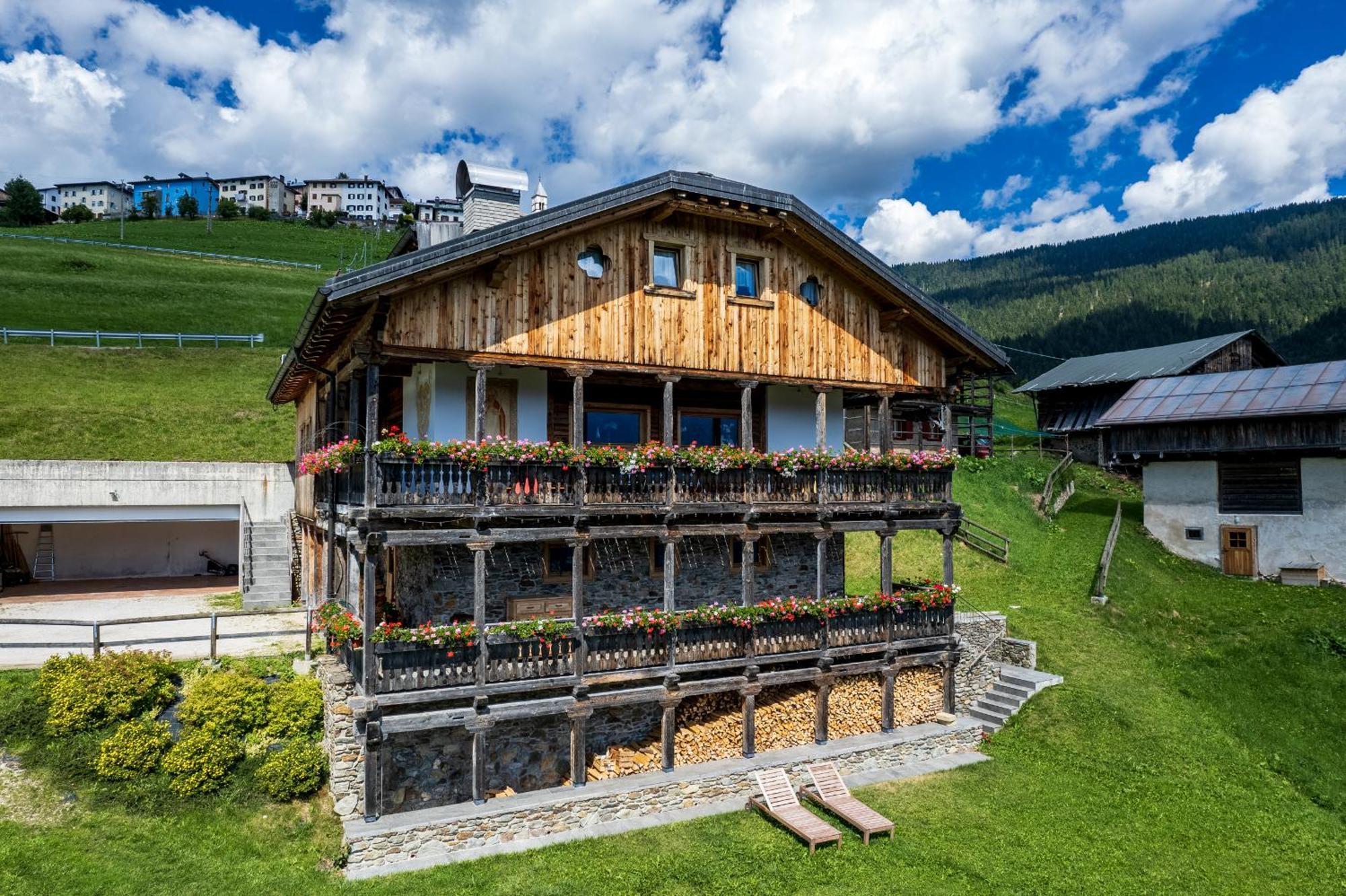 Agriturismo Botondoro San Nicolò di Comelico Kültér fotó